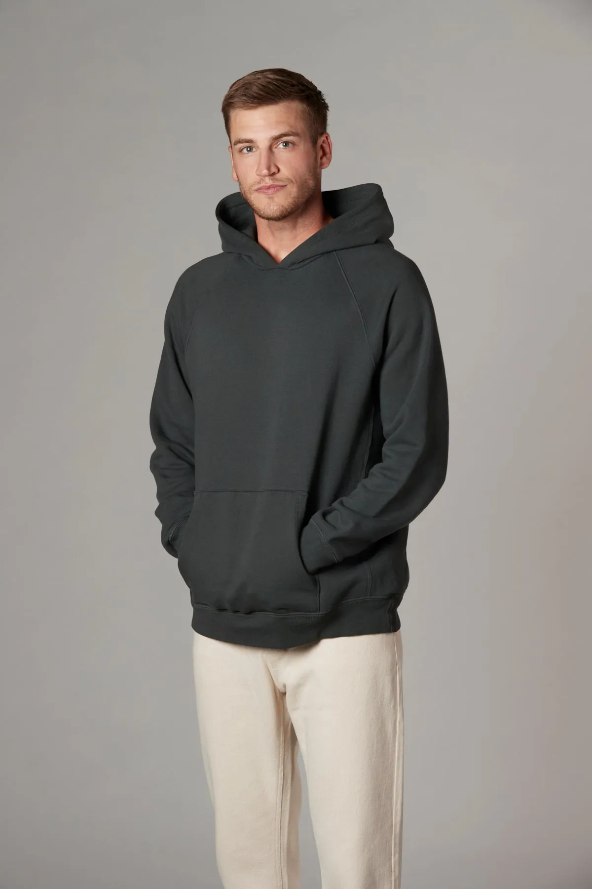 Meyer Long Sleeve Pullover Hooded Sweatshirt in Castleton Green