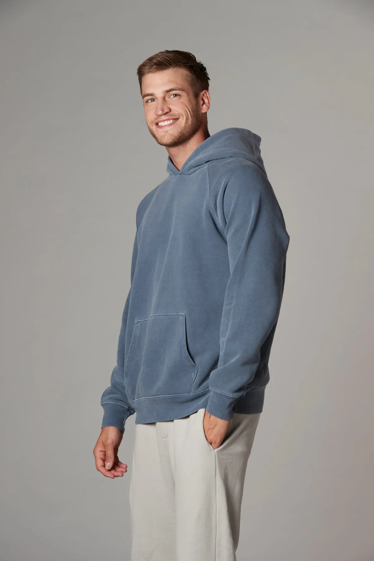 Meyer Long Sleeve Pullover Hooded Sweatshirt in Faded Navy