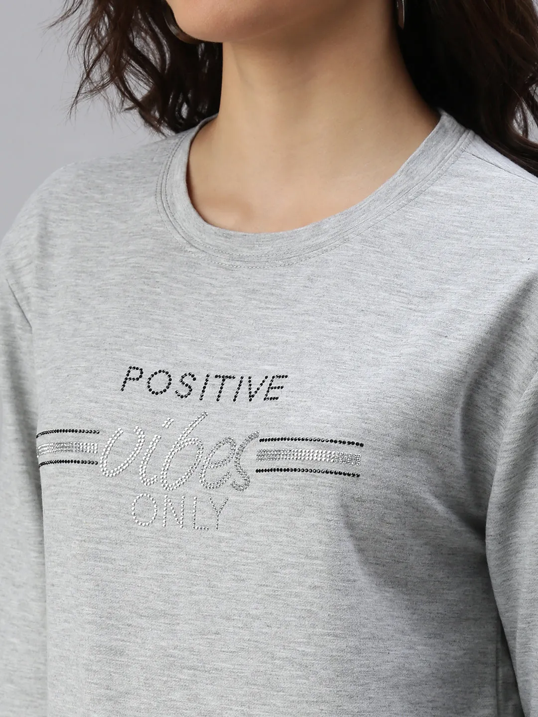 Women's Grey Solid SweatShirt